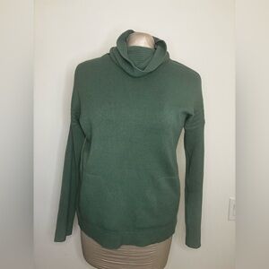Cozy Green Women's Sweater